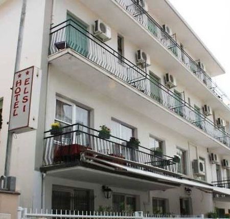 Elsi Hotel Римини Екстериор снимка