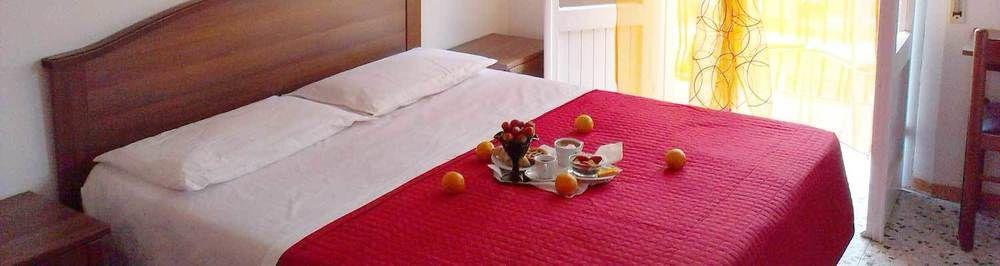 Elsi Hotel Римини Екстериор снимка